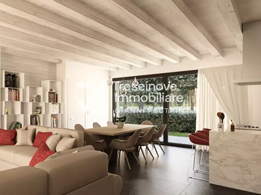 Immagine 24 di Casa bifamiliare in vendita  in Via Fratelli Bandiera a Ponzano Veneto