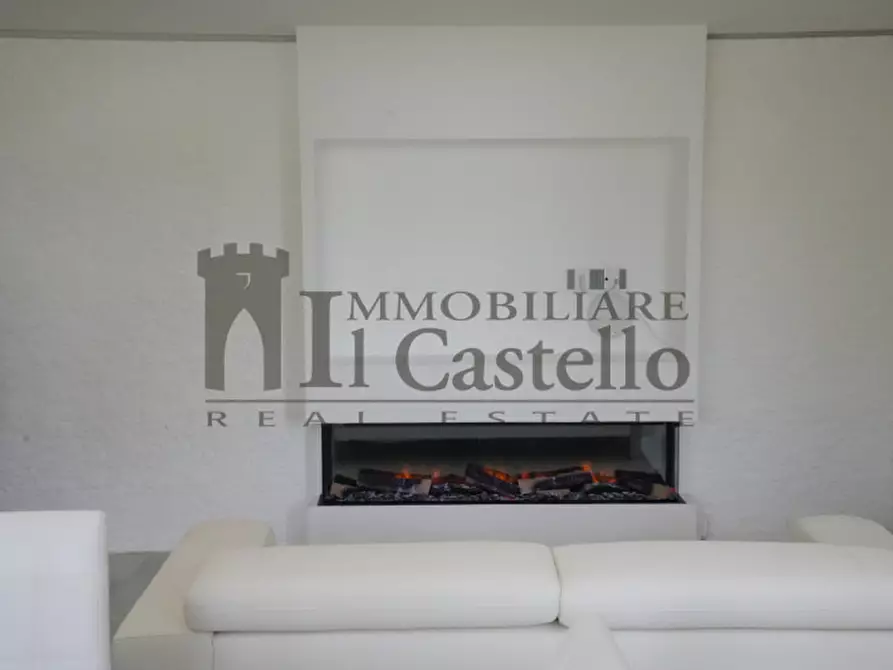 Immagine 4 di Villa in vendita  in via del carrato a Magione