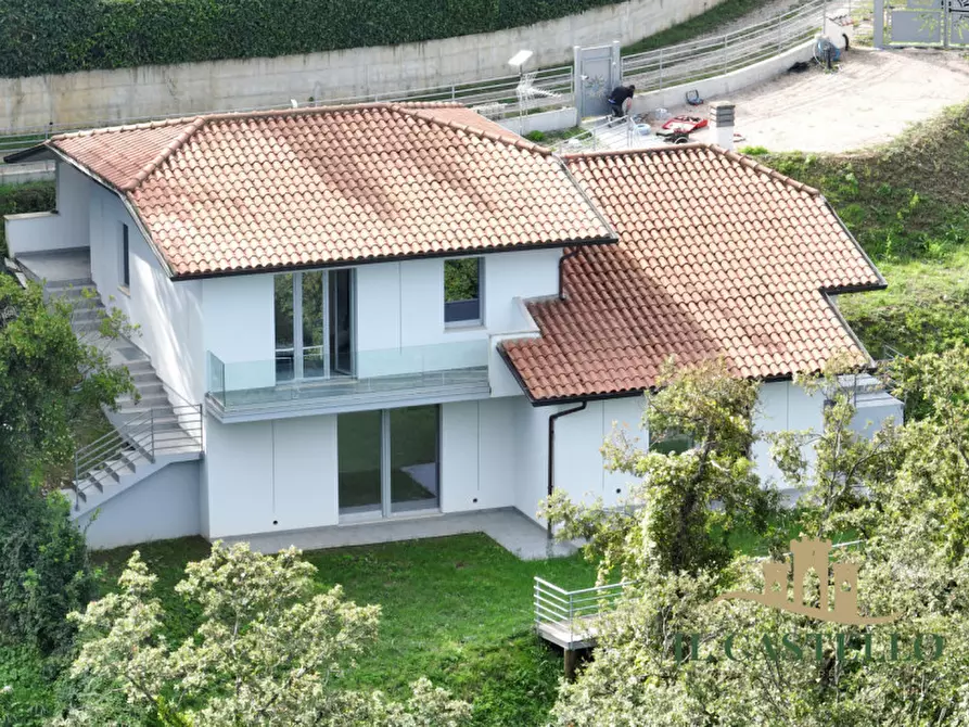 Immagine 4 di Villa in vendita  in via del carrato a Magione