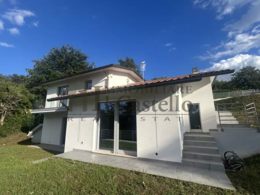 Immagine 12 di Villa in vendita  in via del carrato a Magione