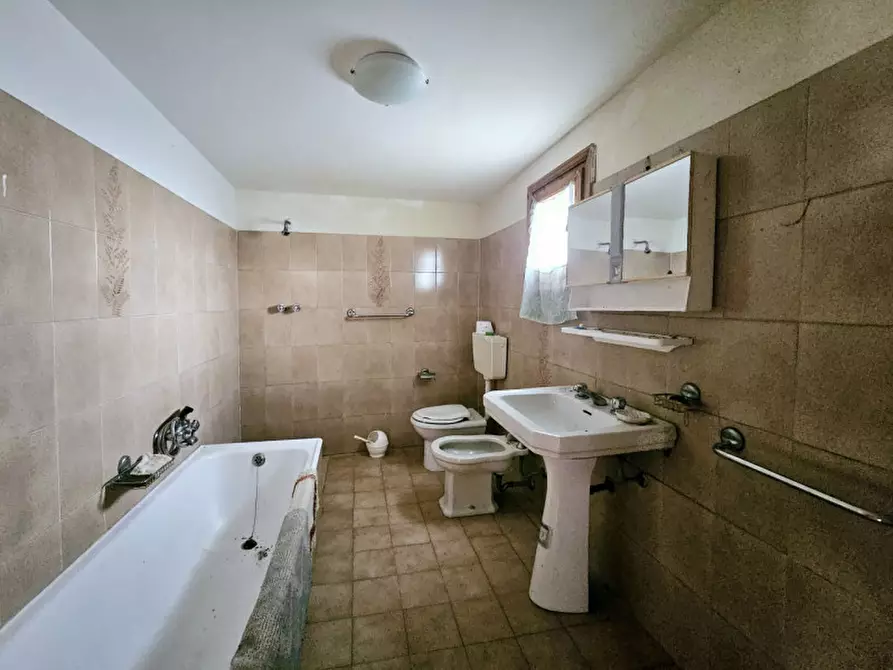 Immagine 9 di Villetta a schiera in vendita  in Via Fornasette di Sopra a Villa Estense