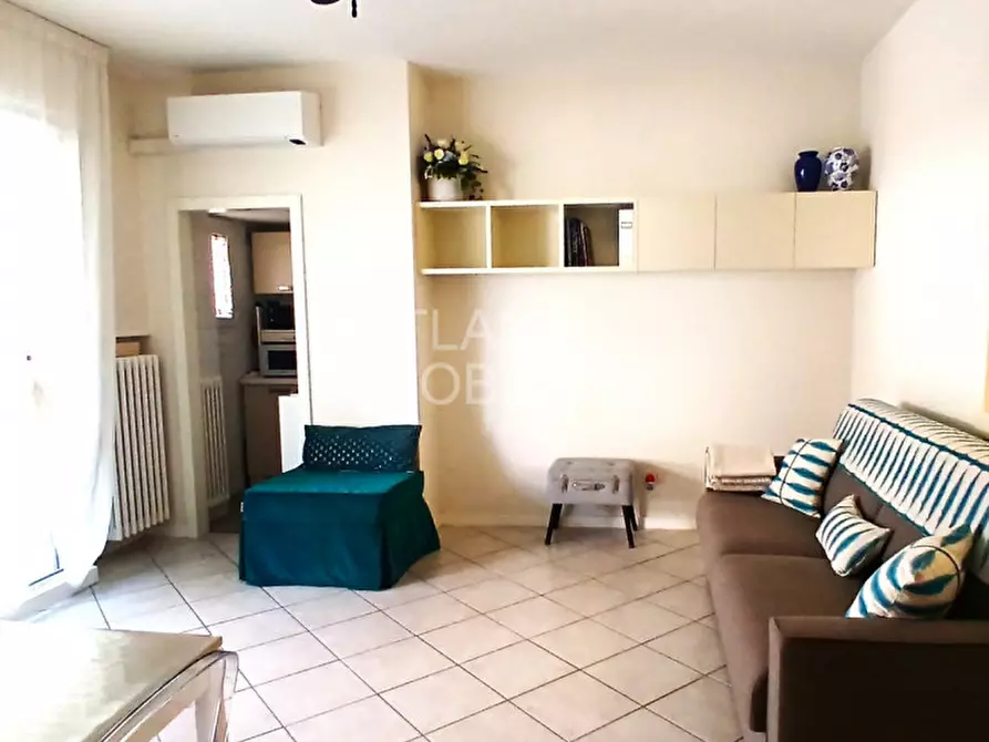 Immagine 3 di Appartamento in affitto  in viale D'Annunzio a Riccione