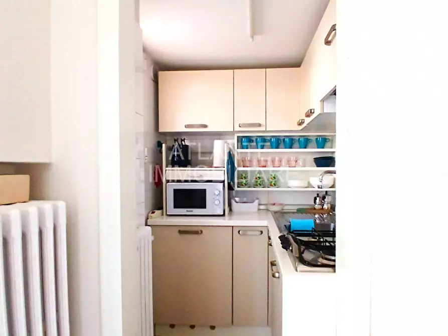 Immagine 5 di Appartamento in affitto  in viale D'Annunzio a Riccione