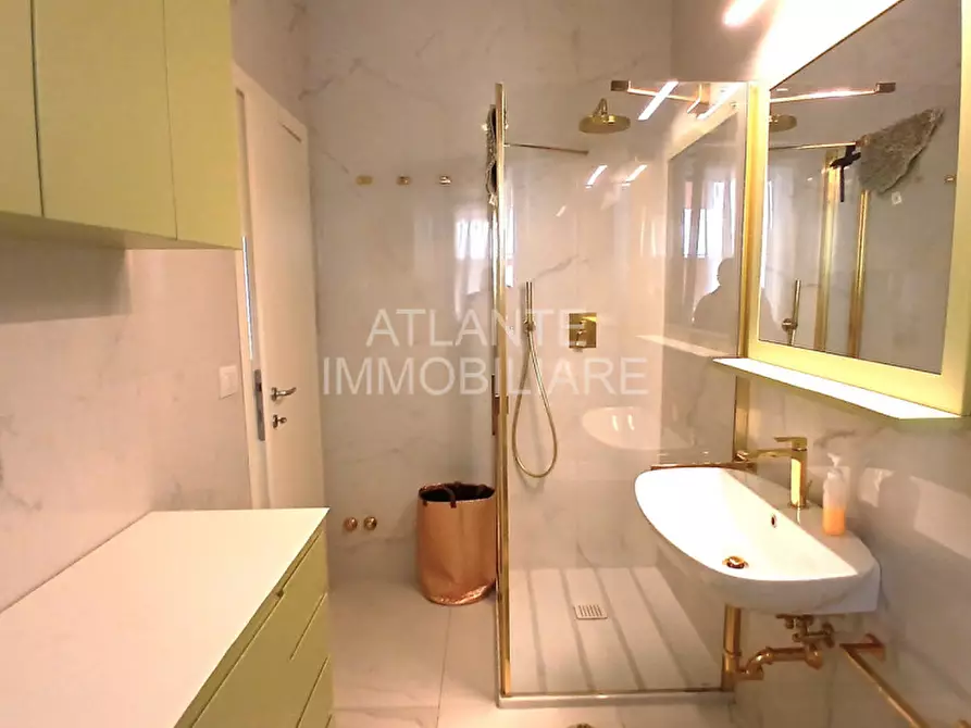 Immagine 7 di Appartamento in affitto  in viale D'Annunzio a Riccione