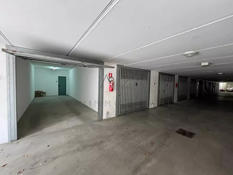 Immagine 7 di Appartamento in vendita  in Via Asiago a Loria