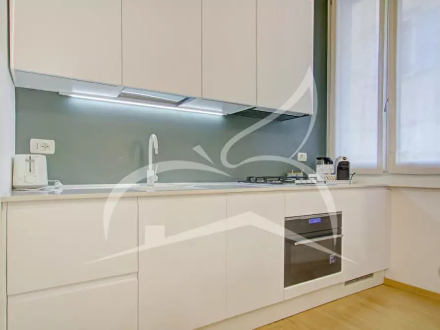 Immagine 4 di Appartamento in vendita  in Via Antonio Gazzoletti a Riva Del Garda