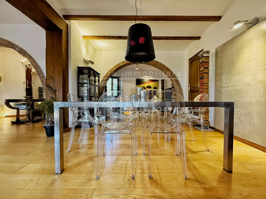 Immagine 2 di Villa in vendita  in via poggio alla farnia 31 a Fauglia