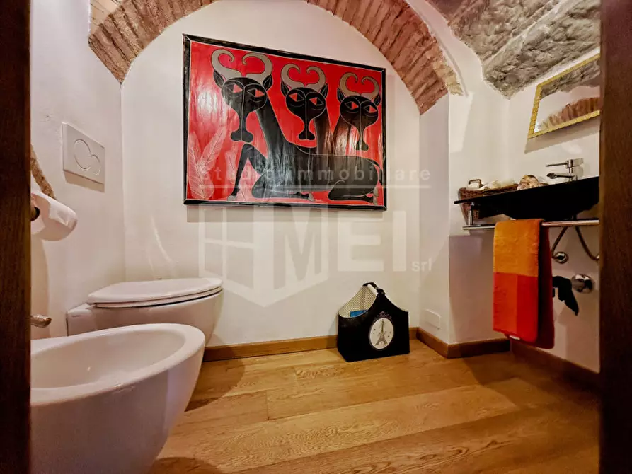 Immagine 8 di Villa in vendita  in via poggio alla farnia 31 a Fauglia