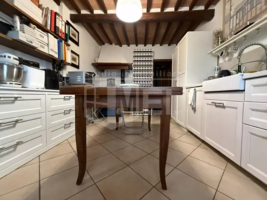 Immagine 17 di Villa in vendita  in via poggio alla farnia 31 a Fauglia