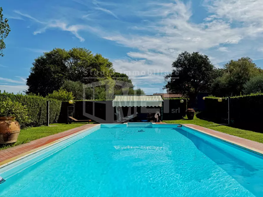 Immagine 48 di Villa in vendita  in via poggio alla farnia 31 a Fauglia