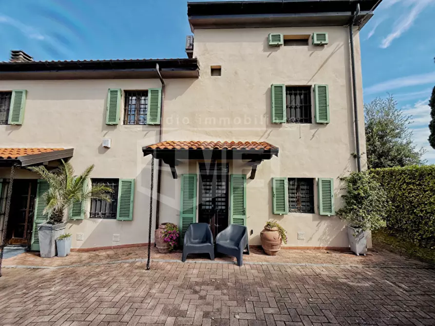 Immagine 50 di Villa in vendita  in via poggio alla farnia 31 a Fauglia