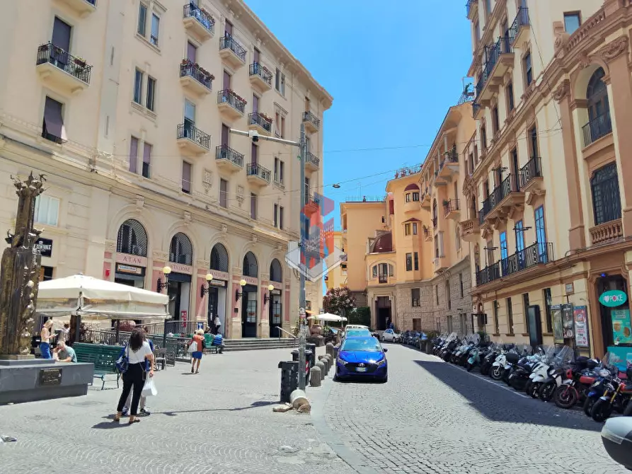 Immagine 1 di Appartamento in vendita  in PIAZZA FUGA a Napoli
