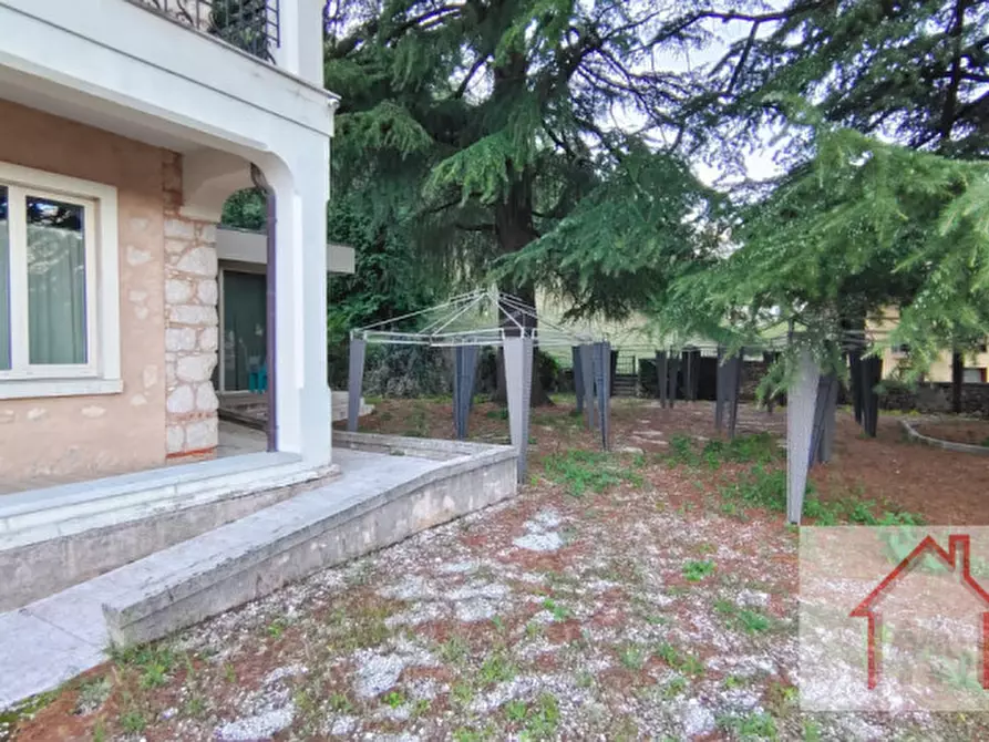 Immagine 3 di Villa in affitto  in Via Alessandro Rossi a Piovene Rocchette