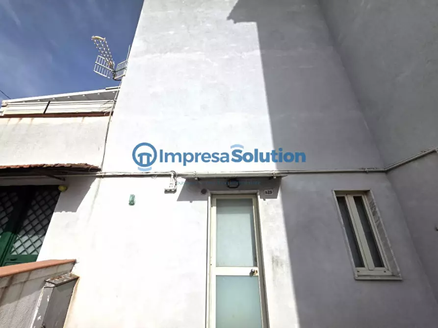 Immagine 4 di Magazzino in vendita  in Via Pisciarelli a Napoli