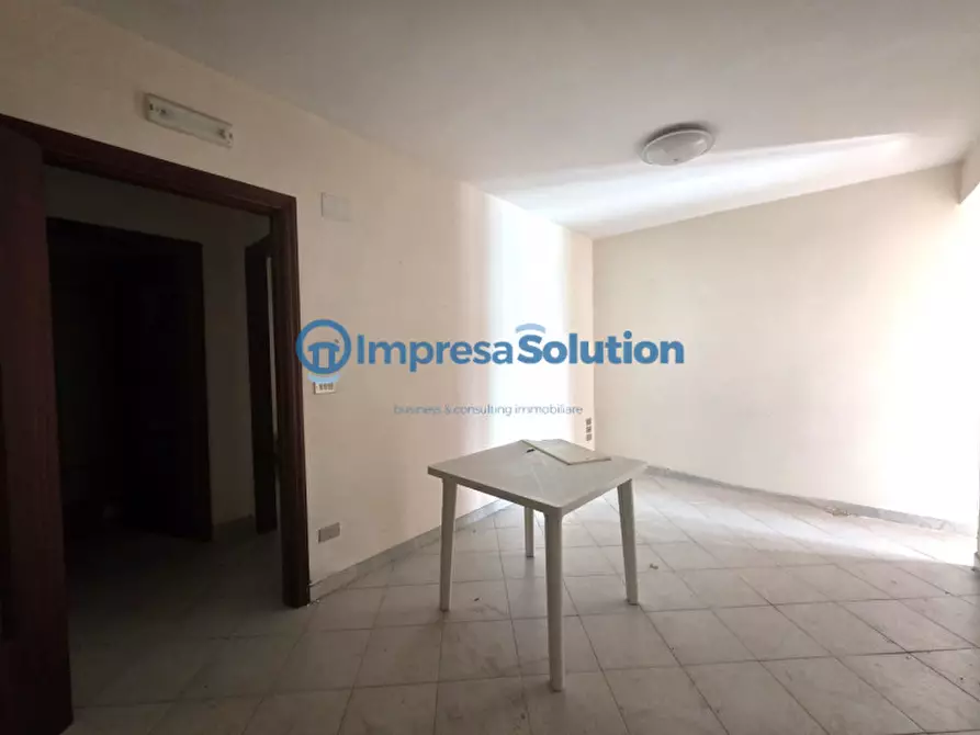 Immagine 9 di Magazzino in vendita  in Via Pisciarelli a Napoli