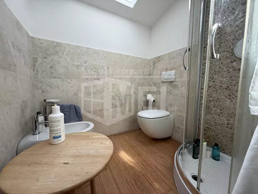 Immagine 29 di Appartamento in vendita  in Corso Giuseppe Mazzini a Livorno