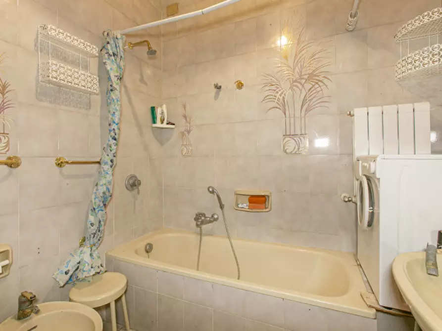 Immagine 24 di Appartamento in vendita  in Via Filippo Turati 68 a Roma