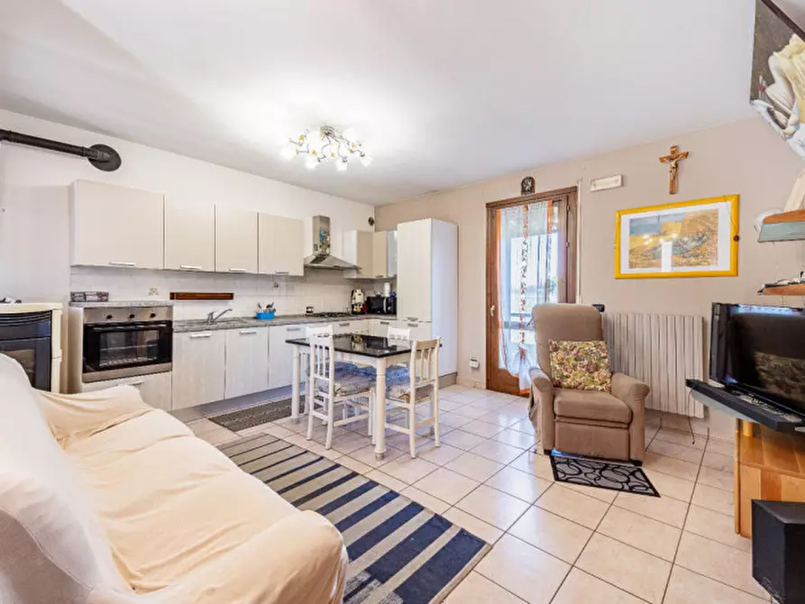 Immagine 3 di Casa bifamiliare in vendita  in VIA SULE a Cologna Veneta