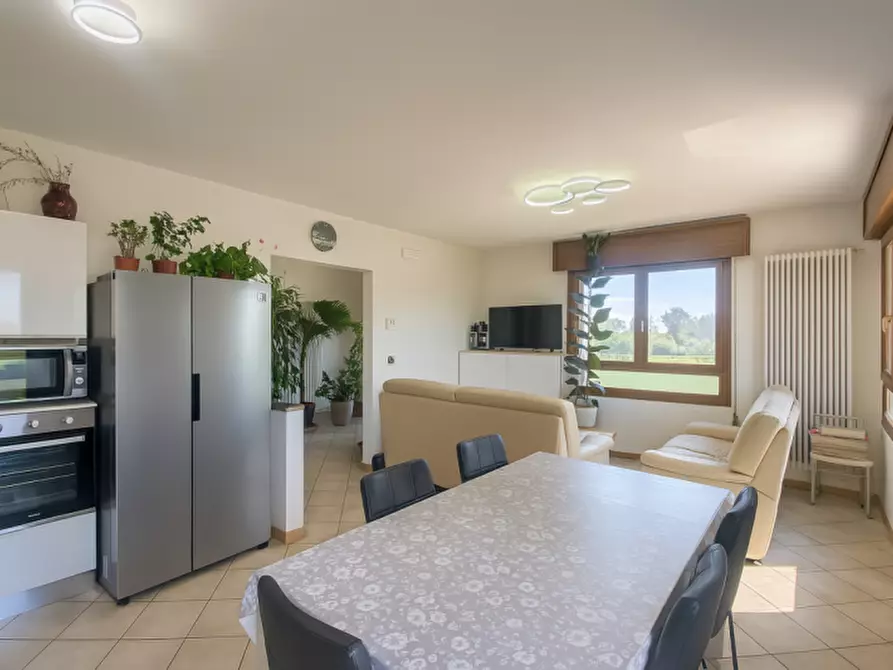 Immagine 1 di Casa bifamiliare in vendita  in Via Vittorio Veneto 31 a Villa Del Conte