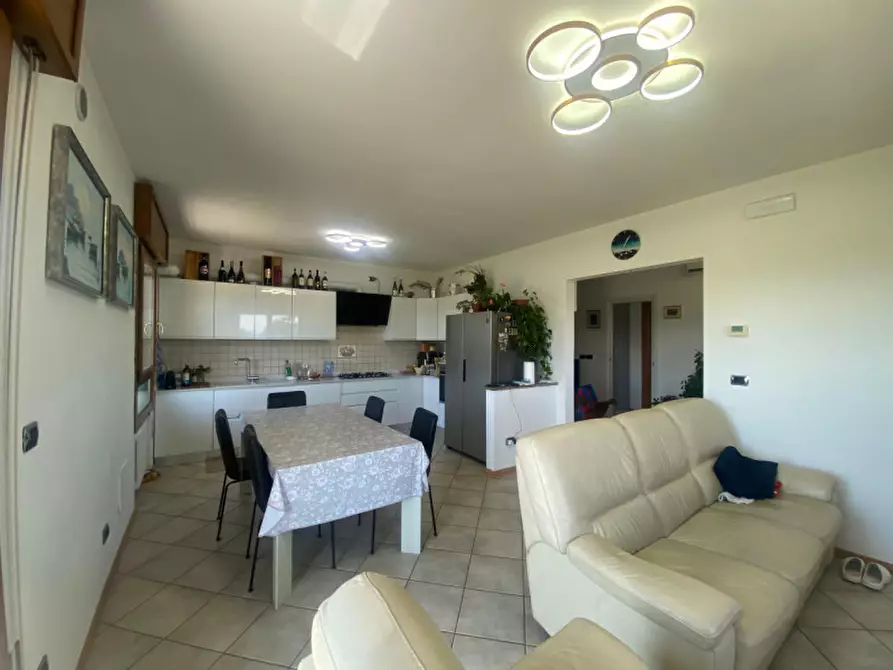 Immagine 4 di Casa bifamiliare in vendita  in Via Vittorio Veneto 31 a Villa Del Conte