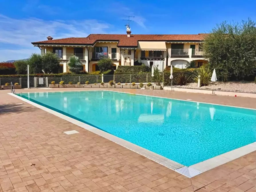 Immagine 1 di Villetta a schiera in vendita  in via schia a Lonato del Garda