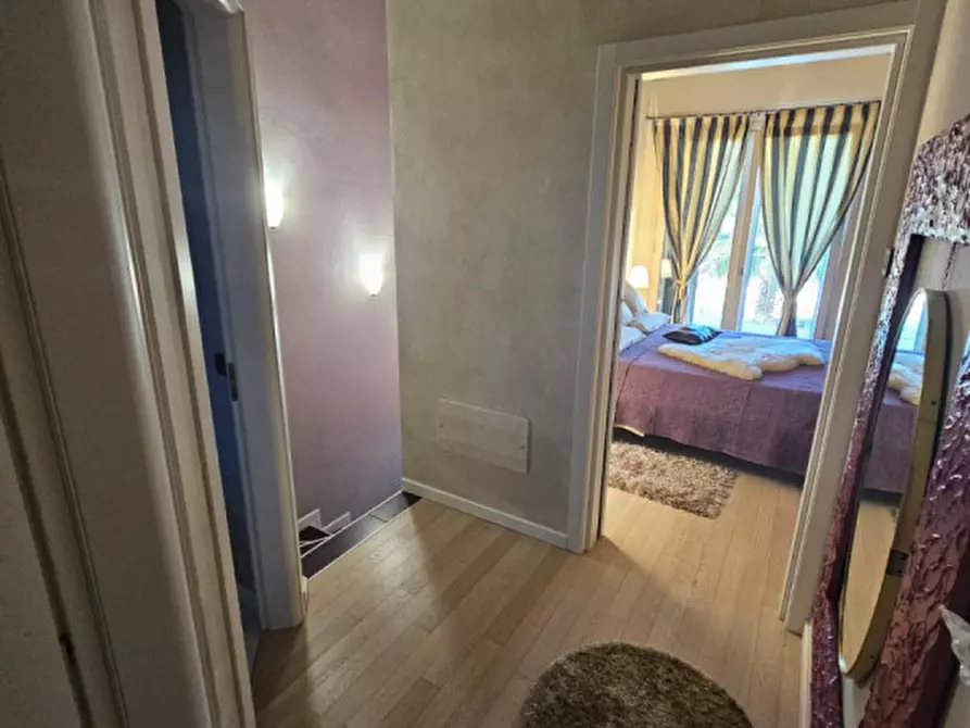 Immagine 16 di Villetta a schiera in vendita  in via schia a Lonato del Garda