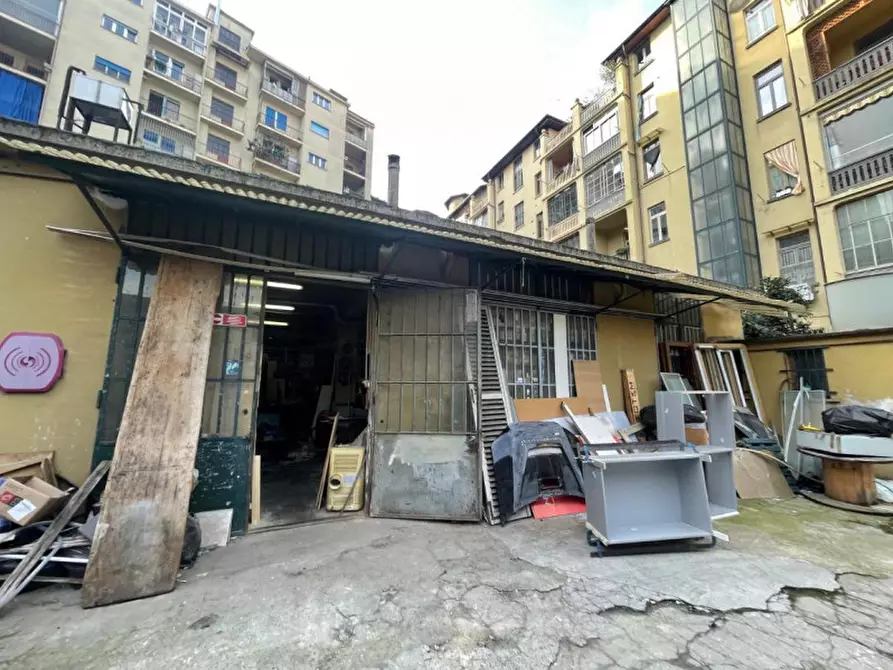 Immagine 6 di Laboratorio in vendita  in Via Digione 8 a Torino