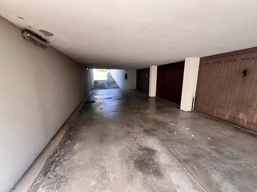 Immagine 10 di Villetta a schiera in vendita  in Via Terraglietto a Venezia