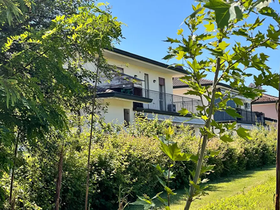 Immagine 12 di Villetta a schiera in vendita  in Via Terraglietto a Venezia