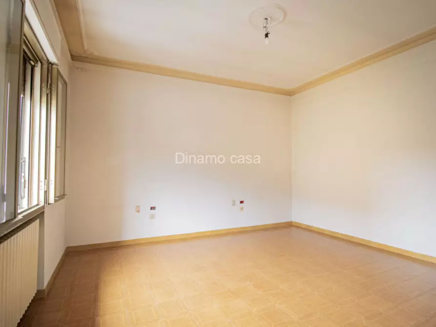 Immagine 8 di Casa indipendente in vendita  a Prato