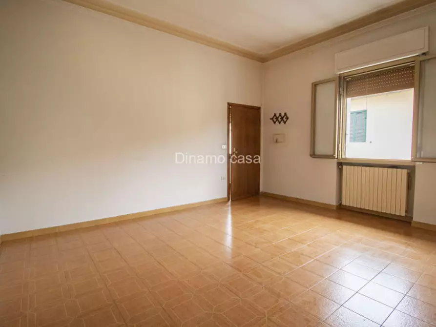 Immagine 12 di Casa indipendente in vendita  a Prato