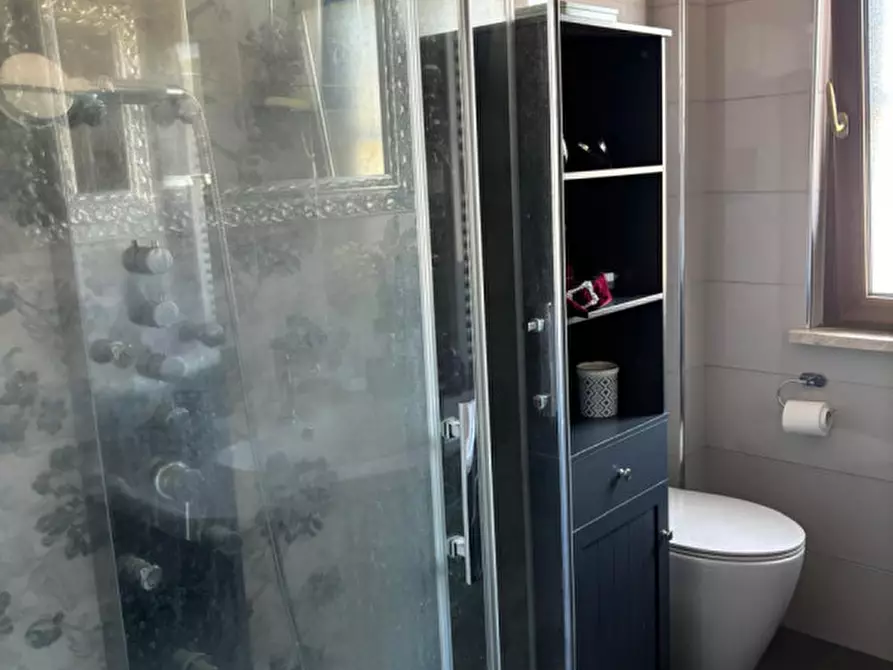 Immagine 3 di Casa bifamiliare in vendita  in via fiume neto a Catanzaro