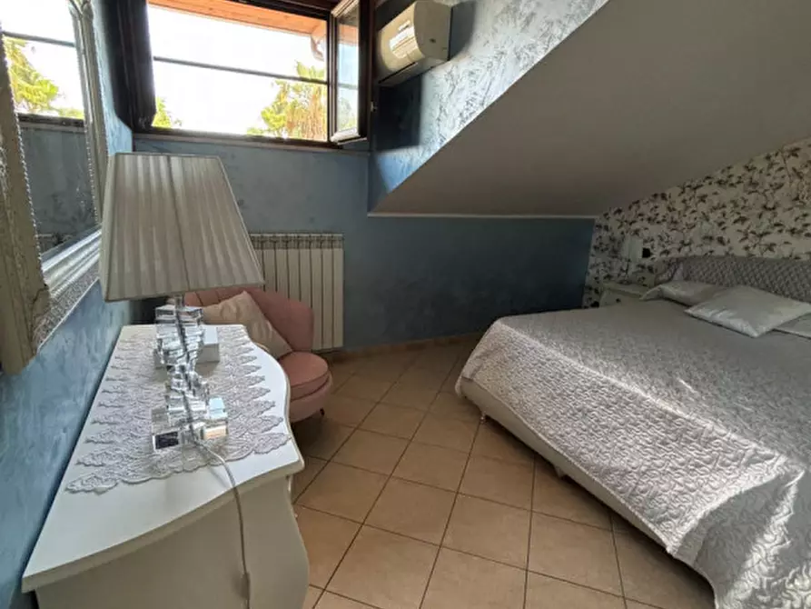 Immagine 14 di Casa bifamiliare in vendita  in via fiume neto a Catanzaro