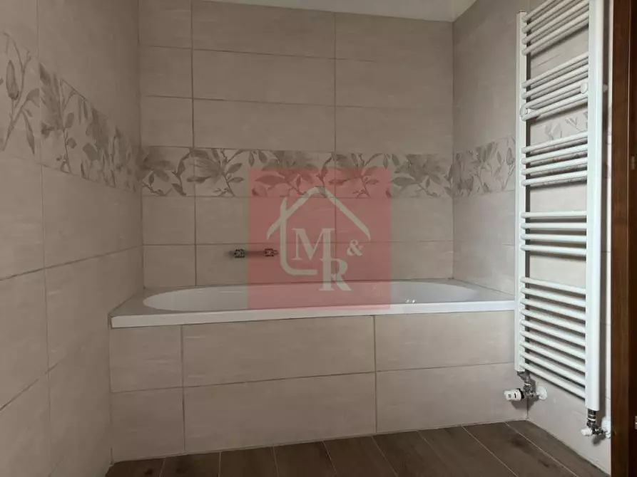 Immagine 53 di Villetta a schiera in vendita  in Corso Friuli  10 a Medea