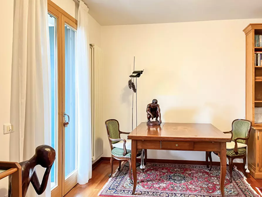 Immagine 5 di Appartamento in vendita  in Piazza Oberkochen a Montebelluna