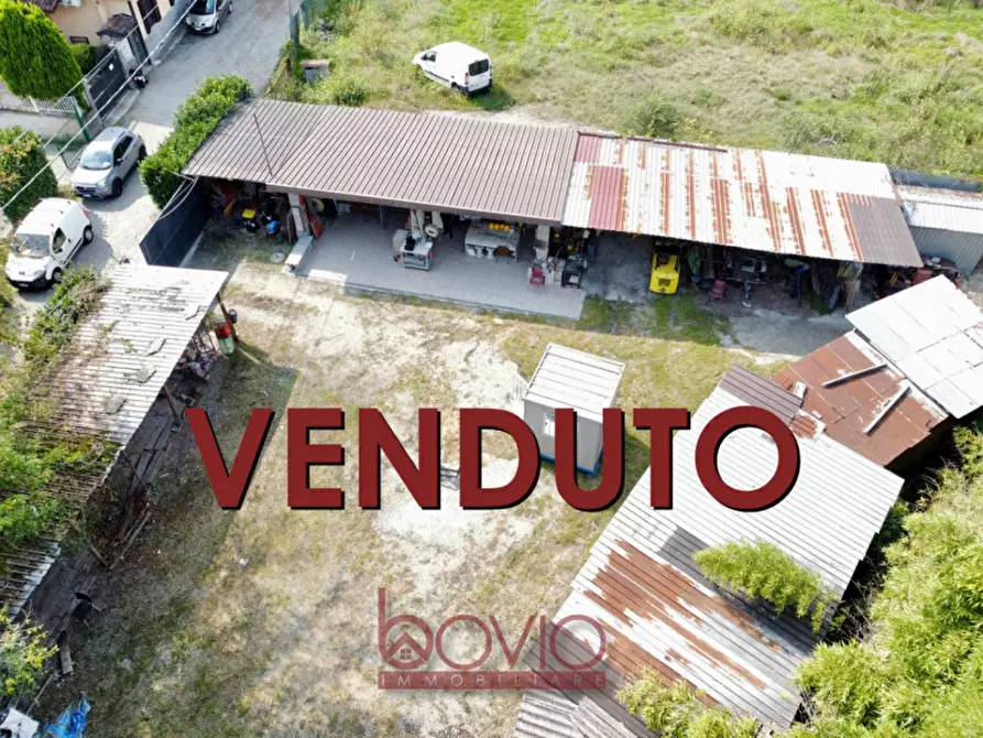 Immagine 1 di Casa indipendente in vendita  in Strada di Cuorgnè n°88 a Torino