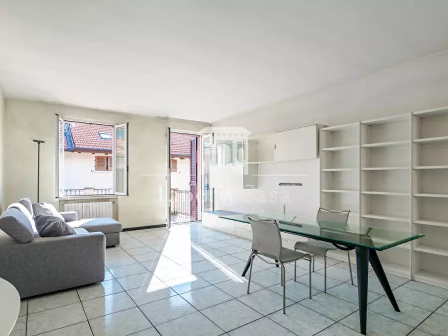 Immagine 5 di Casa bifamiliare in vendita  in Viale Marco Enrico Bossi a Salò