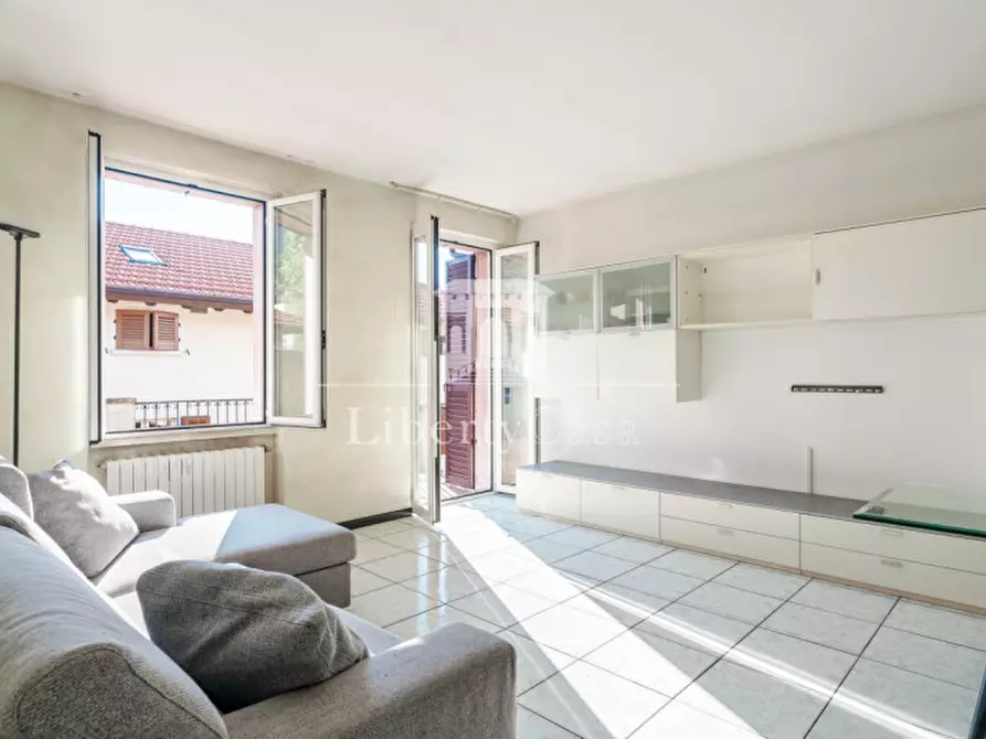 Immagine 9 di Casa bifamiliare in vendita  in Viale Marco Enrico Bossi a Salò