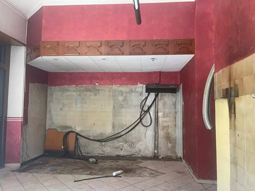 Immagine 5 di Negozio in affitto  in Via Cibrario 104 a Torino