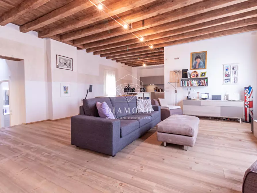 Immagine 1 di Appartamento in affitto  in Via Giuseppe Mazzini a Trevignano