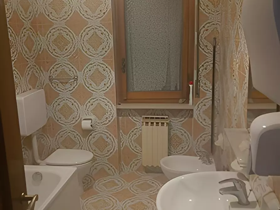 Immagine 6 di Laboratorio in vendita  in Via Scuole Medie, 5, Scala C, interno E a Carrù