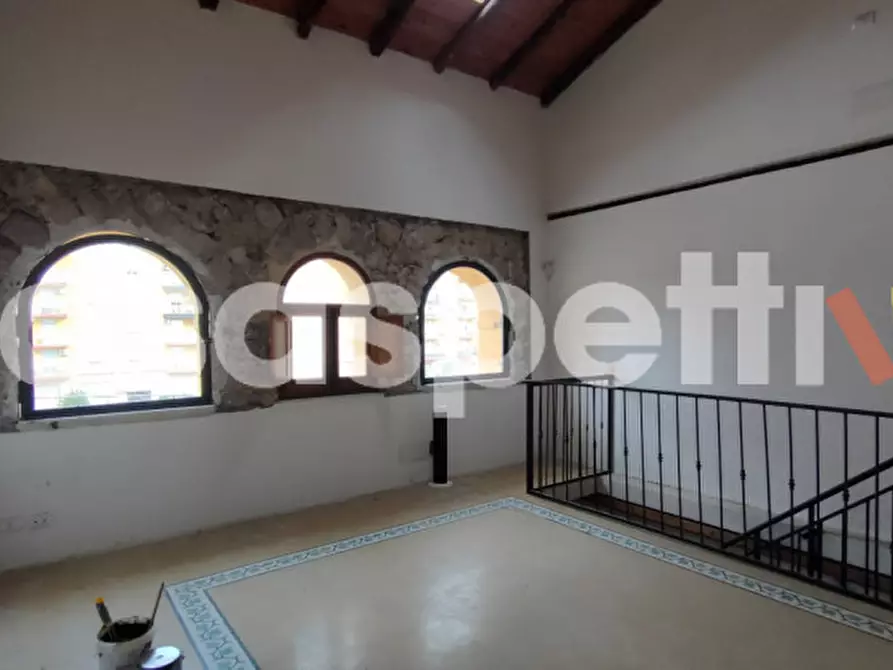 Immagine 11 di Palazzo in vendita  in Vicolo Chiazzese a Palermo