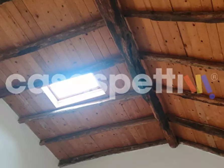 Immagine 16 di Palazzo in vendita  in Vicolo Chiazzese a Palermo