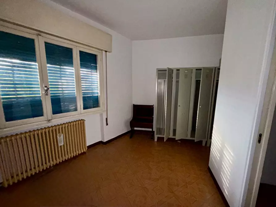 Immagine 6 di Negozio in affitto  in VIA ROMA a Sant'urbano