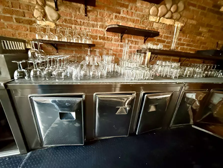 Immagine 17 di Negozio in affitto  in VIA ROMA a Sant'urbano