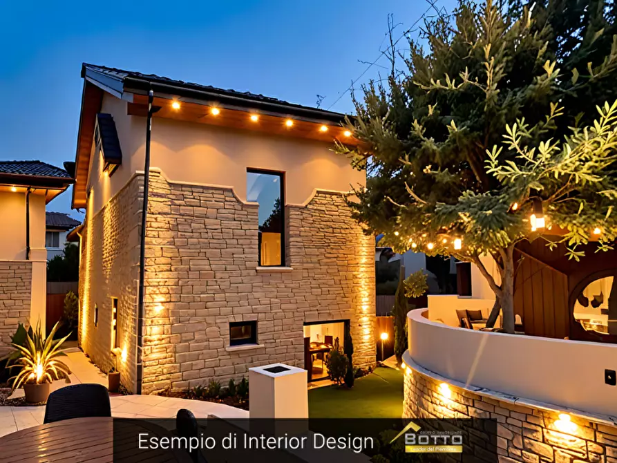 Immagine 1 di Rustico / casale in vendita  in piazza san giuseppe, 28 a Cannobio