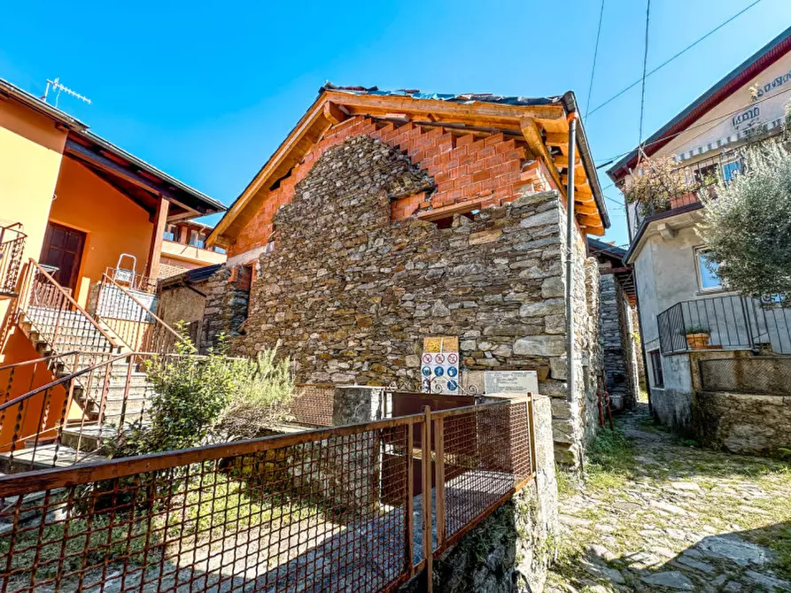 Immagine 3 di Rustico / casale in vendita  in piazza san giuseppe, 28 a Cannobio