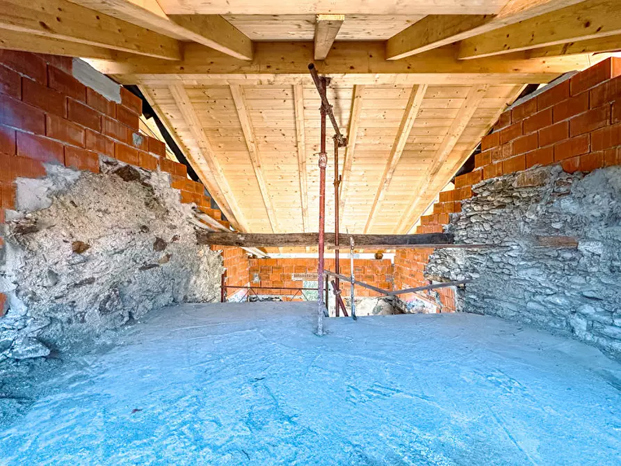 Immagine 5 di Rustico / casale in vendita  in piazza san giuseppe, 28 a Cannobio