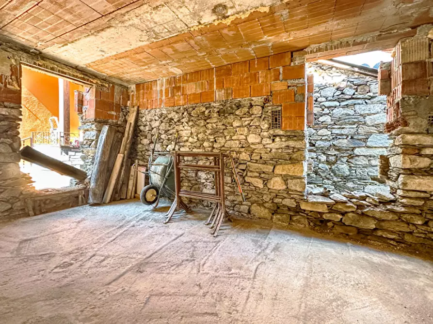 Immagine 18 di Rustico / casale in vendita  in piazza san giuseppe, 28 a Cannobio