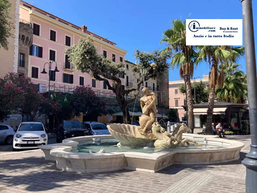 Immagine 1 di Appartamento in vendita  in Piazza San Giovanni a Nettuno
